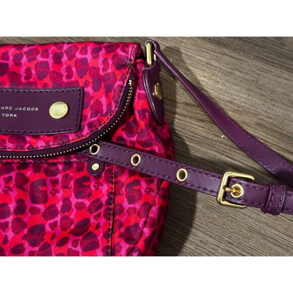Marc Jacobs Pink Leopard Print Crossbody Bag - Picture 3 of 9